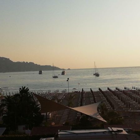 גיארדיני נאקסוס B&B Baia Delle Sirene מראה חיצוני תמונה