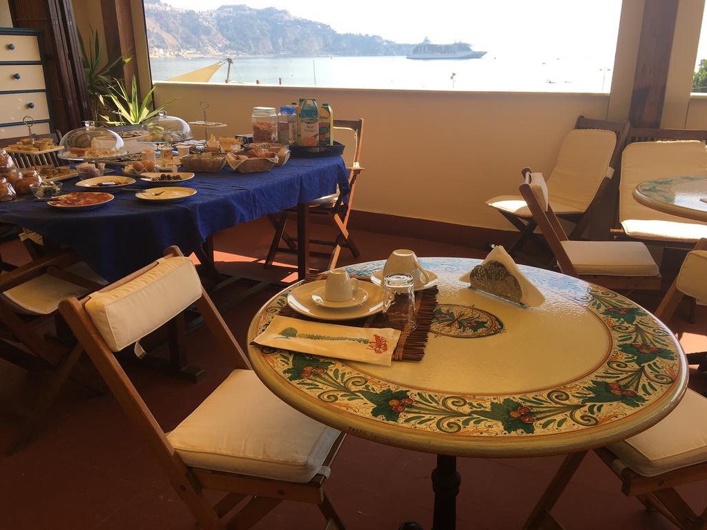 גיארדיני נאקסוס B&B Baia Delle Sirene מראה חיצוני תמונה